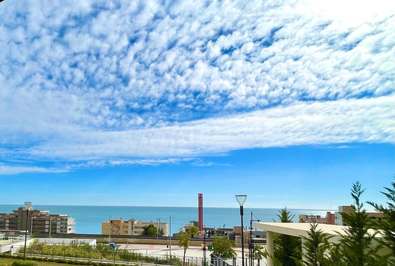 Luxury 3 Bedroom Apartment 300M From The Beach Fuengirola Exterior foto